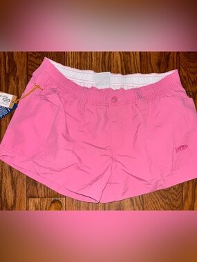 AFTCO brand shorts size 4 new with tags